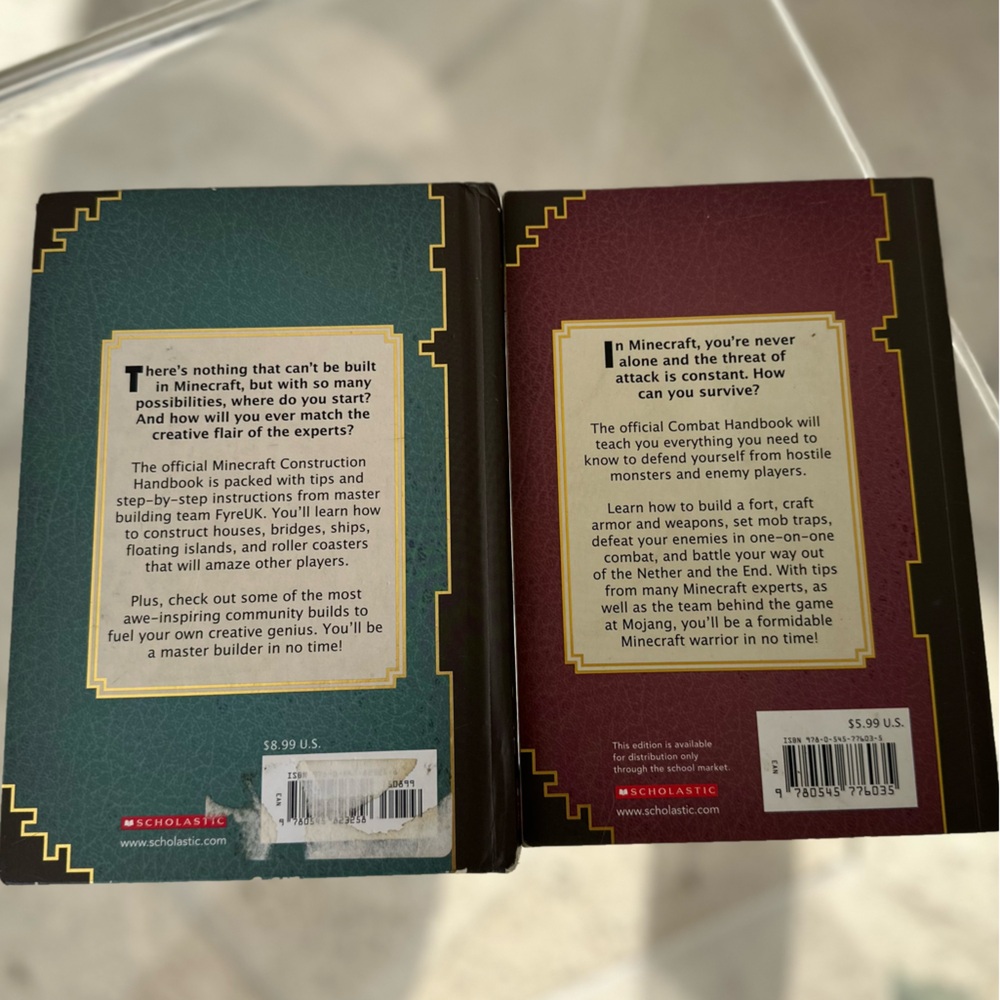 Sold! 2 Minecraft HandBooks - Picture 7 of 7